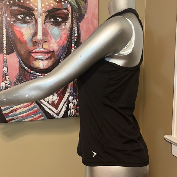 Old Navy Active medium fitted black simple halter tank top fitness yoga medium - Picture 3 of 7